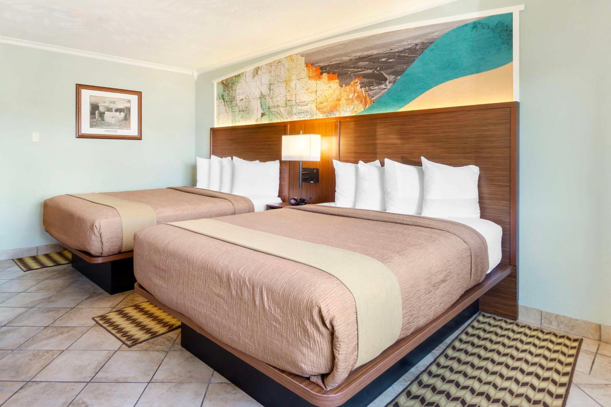 Hotel Western Ahtanum 3*
